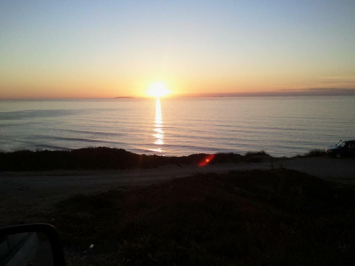 Pe Na Praia Da Foz Foz do Arelho Ngoại thất bức ảnh