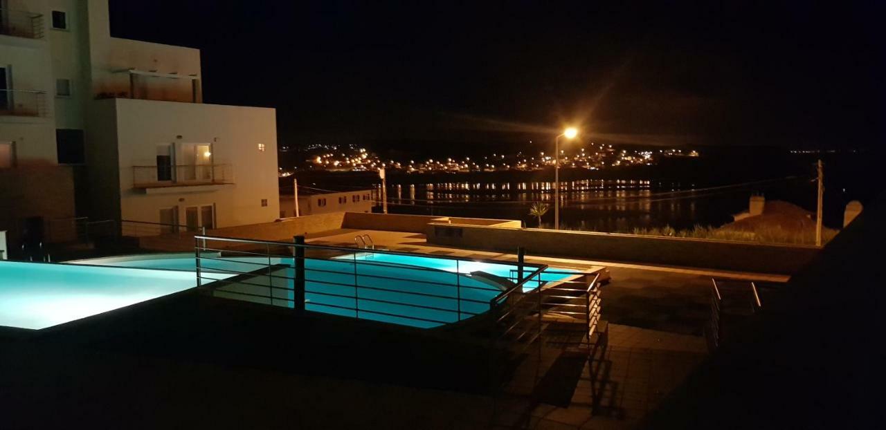 Pe Na Praia Da Foz Foz do Arelho Ngoại thất bức ảnh